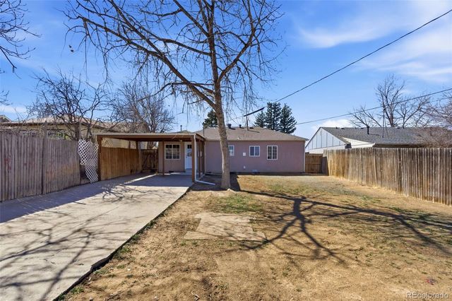 1372 Lima Street, Aurora, CO 80010