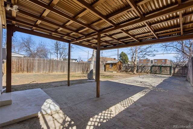 1372 Lima Street, Aurora, CO 80010