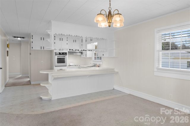 612 E Main Street, Boonville, NC 27011