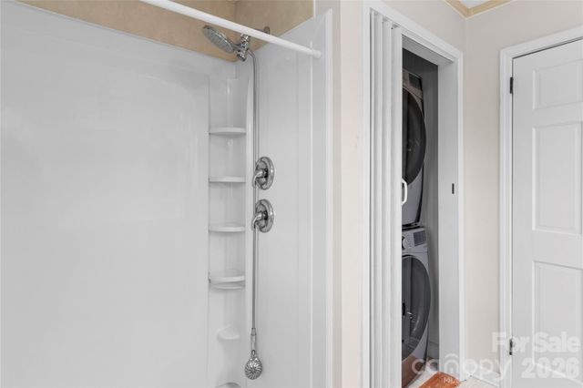 612 E Main Street, Boonville, NC 27011