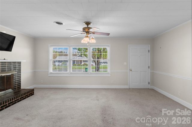 612 E Main Street, Boonville, NC 27011