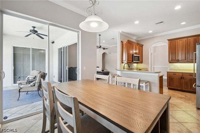 5742 Calmar Breeze LN, Fort Myers, FL 33908