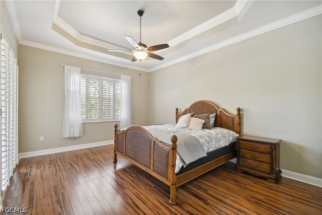5742 Calmar Breeze LN, Fort Myers, FL 33908