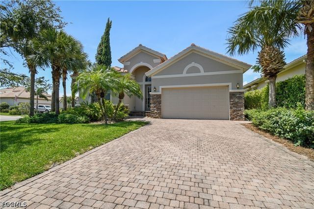 5742 Calmar Breeze LN, Fort Myers, FL 33908