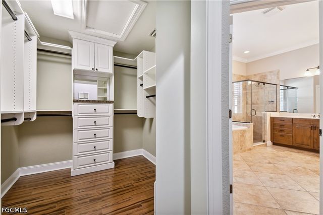 5742 Calmar Breeze LN, Fort Myers, FL 33908