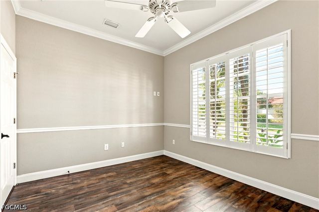 5742 Calmar Breeze LN, Fort Myers, FL 33908