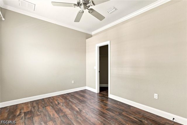 5742 Calmar Breeze LN, Fort Myers, FL 33908