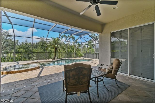 5742 Calmar Breeze LN, Fort Myers, FL 33908