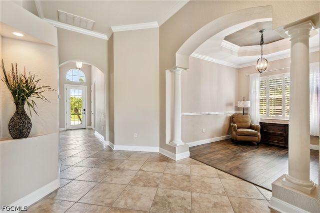 5742 Calmar Breeze LN, Fort Myers, FL 33908