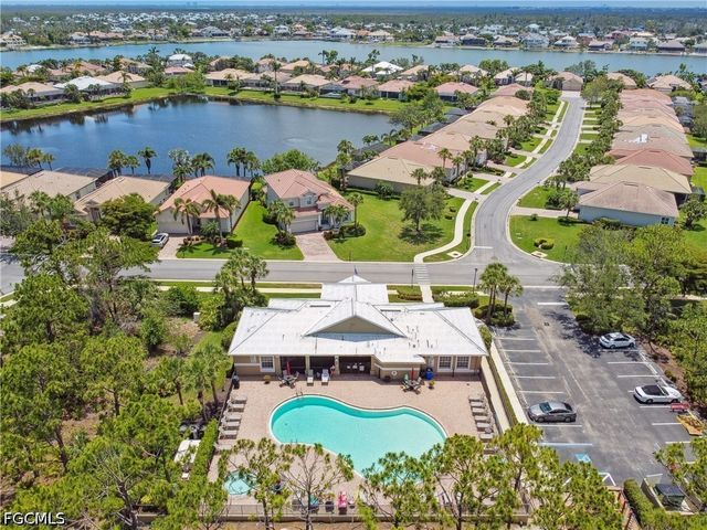 5742 Calmar Breeze LN, Fort Myers, FL 33908