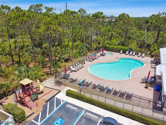 5742 Calmar Breeze LN, Fort Myers, FL 33908