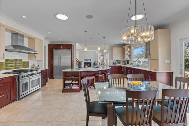 9 Walden Place, Huntington, NY 11743