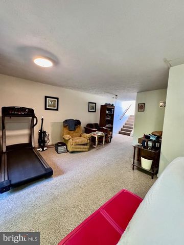33 BRUCESTER BRIDGE CT, Baltimore, MD 21228