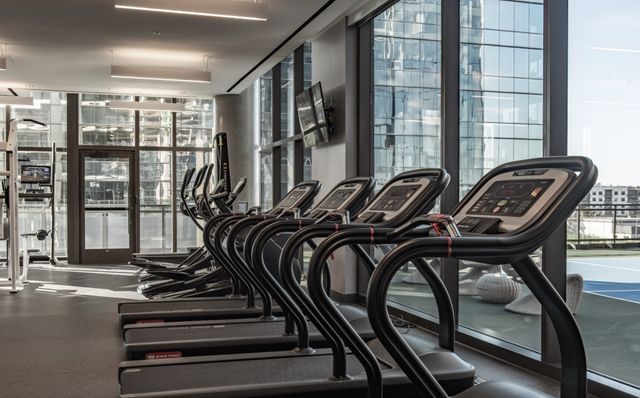 1212 Demonbreun St Apt 1206, Nashville, TN 37203