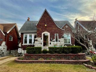 5216 Mardel Avenue, St Louis, MO 63109