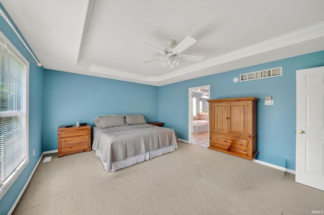 14296 Parkridge Drive, Granger, IN 46530