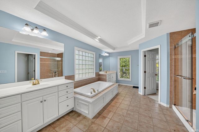 14296 Parkridge Drive, Granger, IN 46530