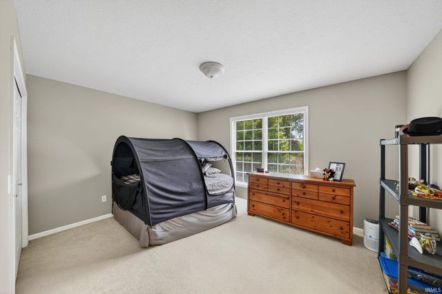 14296 Parkridge Drive, Granger, IN 46530