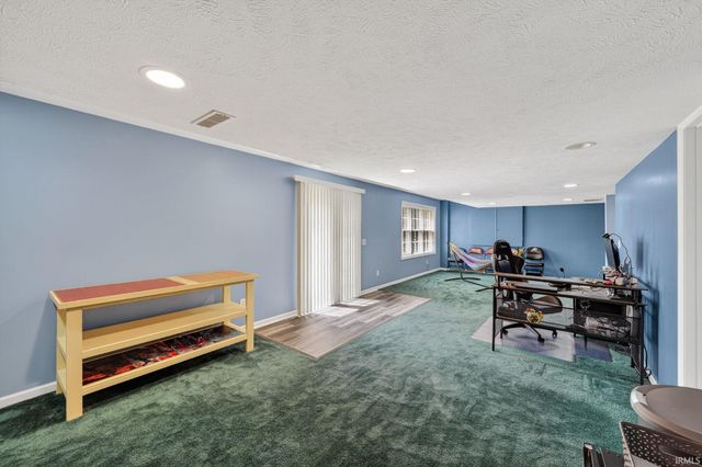 14296 Parkridge Drive, Granger, IN 46530