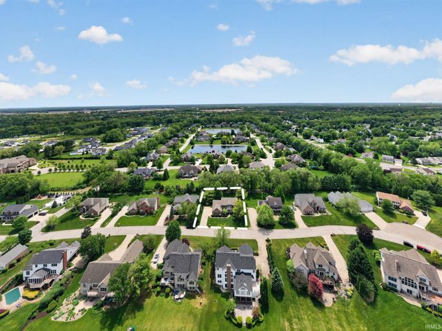 14296 Parkridge Drive, Granger, IN 46530