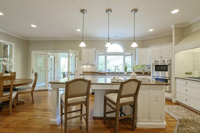 4725 Miami Road, Indian Hill, OH 45243
