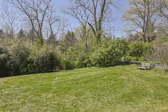 4725 Miami Road, Indian Hill, OH 45243