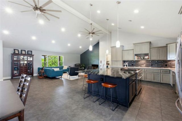 12300 S Hiwassee Road, Oklahoma City, OK 73165