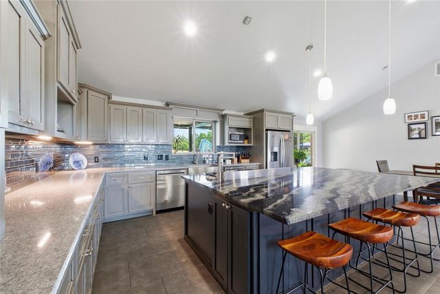 12300 S Hiwassee Road, Oklahoma City, OK 73165