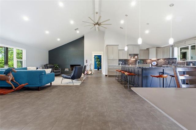 12300 S Hiwassee Road, Oklahoma City, OK 73165