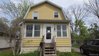 920 Huron Street, Flint, MI 48507