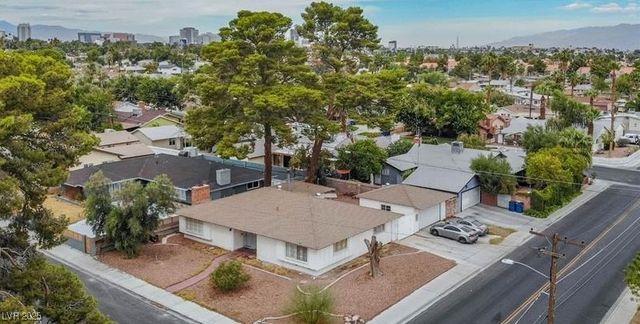 1825 Griffith Avenue, Las Vegas, NV 89104