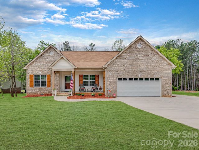 2235 Picnic Drive, Newton, NC 28658