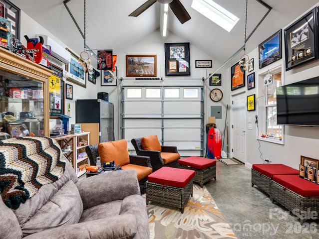 2235 Picnic Drive, Newton, NC 28658