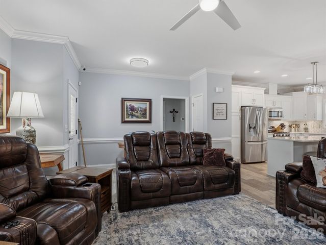 2235 Picnic Drive, Newton, NC 28658