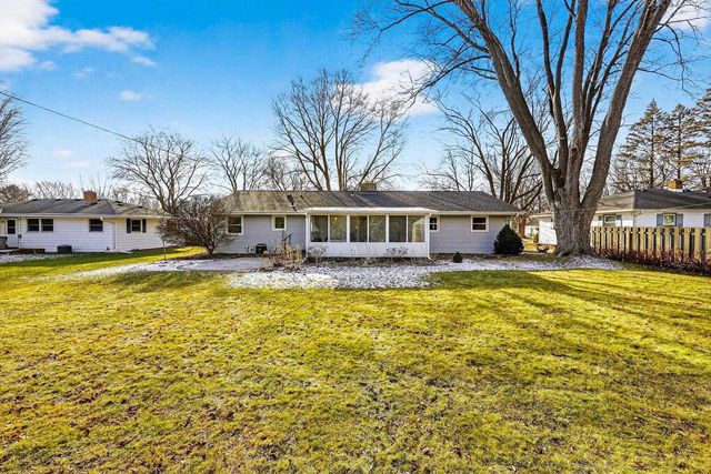 5110 Sherven Drive, Madison, WI 53716