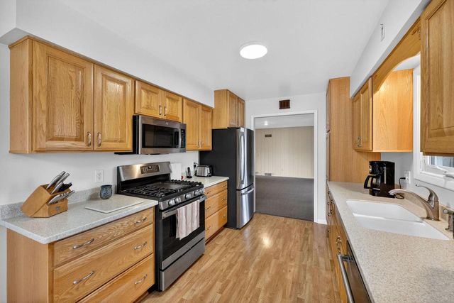 5110 Sherven Drive, Madison, WI 53716