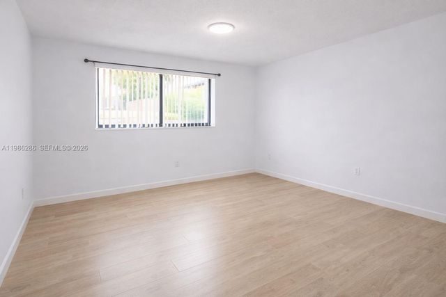 15620 SW 80th St H-304, Kendall, FL 33193