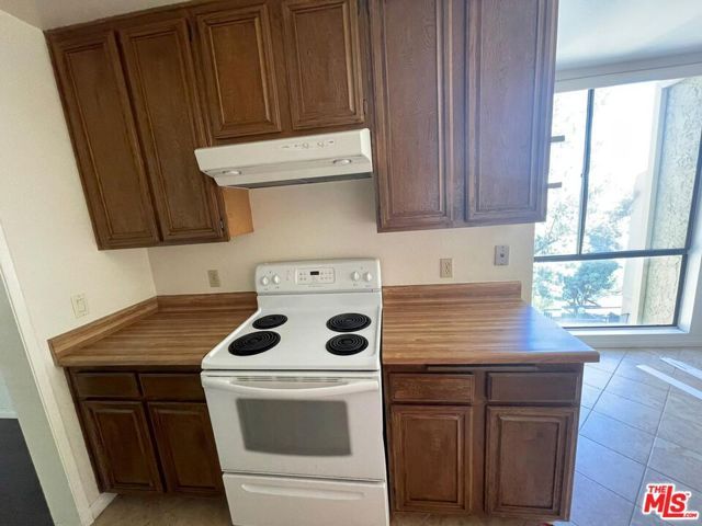 4080 Via Marisol 340, Los Angeles, CA 90042