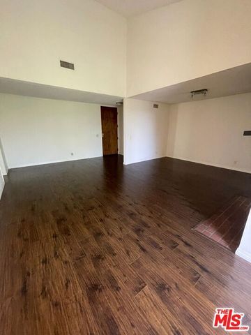4080 Via Marisol 340, Los Angeles, CA 90042