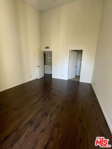 4080 Via Marisol 340, Los Angeles, CA 90042