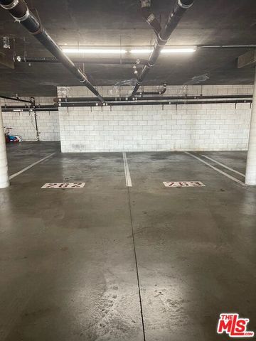 4080 Via Marisol 340, Los Angeles, CA 90042
