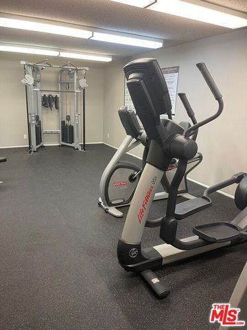 4080 Via Marisol 340, Los Angeles, CA 90042