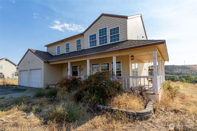 2 Kruse Street, Omak, WA 98841
