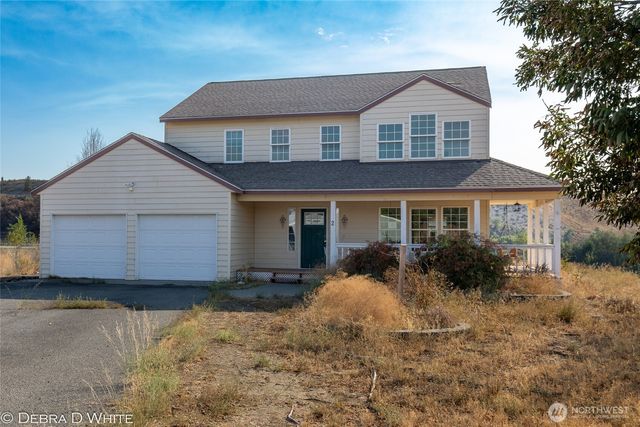 2 Kruse Street, Omak, WA 98841