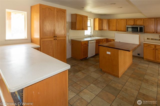 2 Kruse Street, Omak, WA 98841