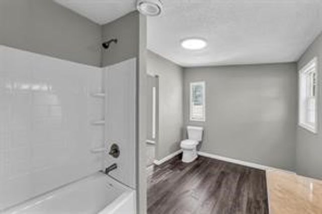 811 Winchester Drive, Moody, TX 76557