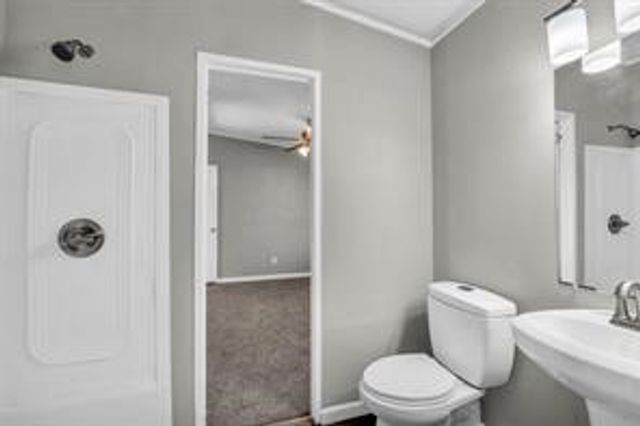 811 Winchester Drive, Moody, TX 76557