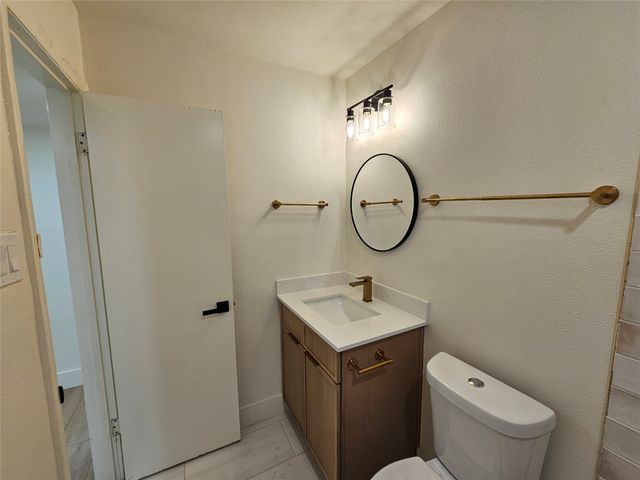 1725 R Avenue 1725, Plano, TX 75074