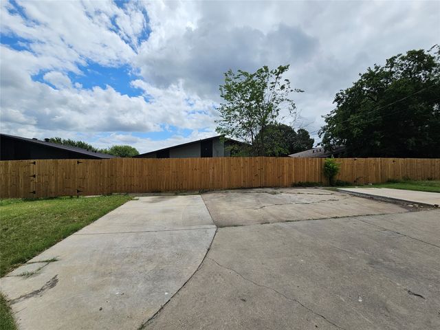 1725 R Avenue 1725, Plano, TX 75074
