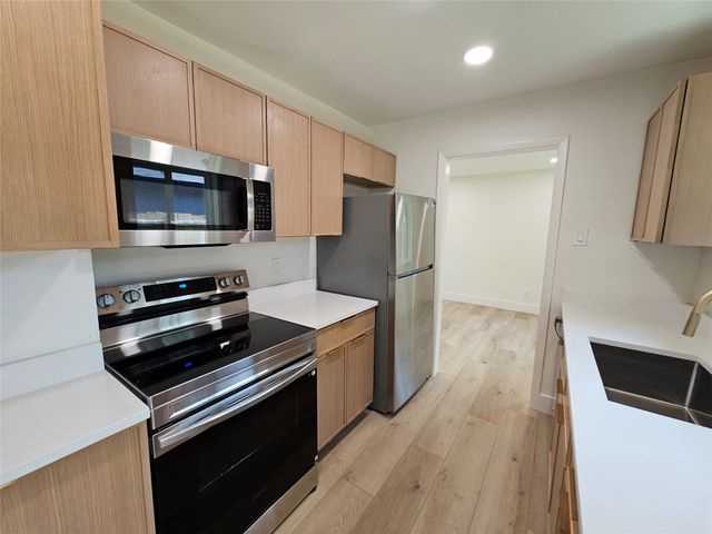 1725 R Avenue 1725, Plano, TX 75074